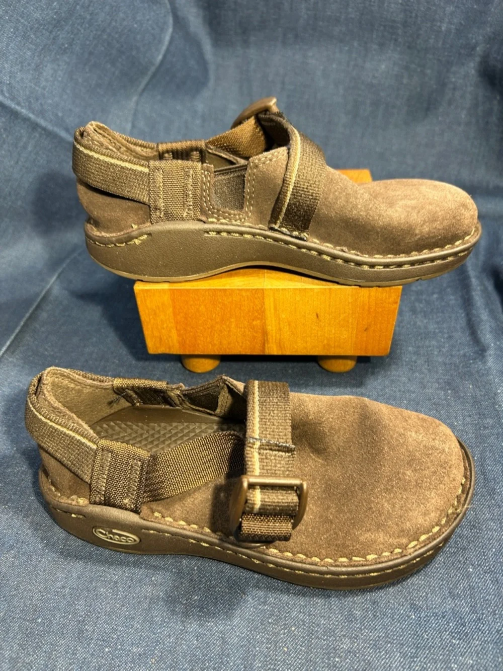 Chaco leather loafers slide in shoes